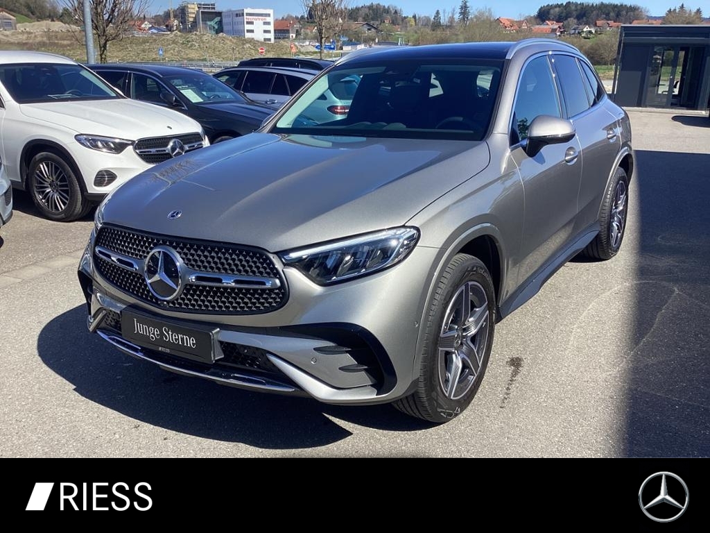 Mercedes-Benz GLC 300 e AMG °