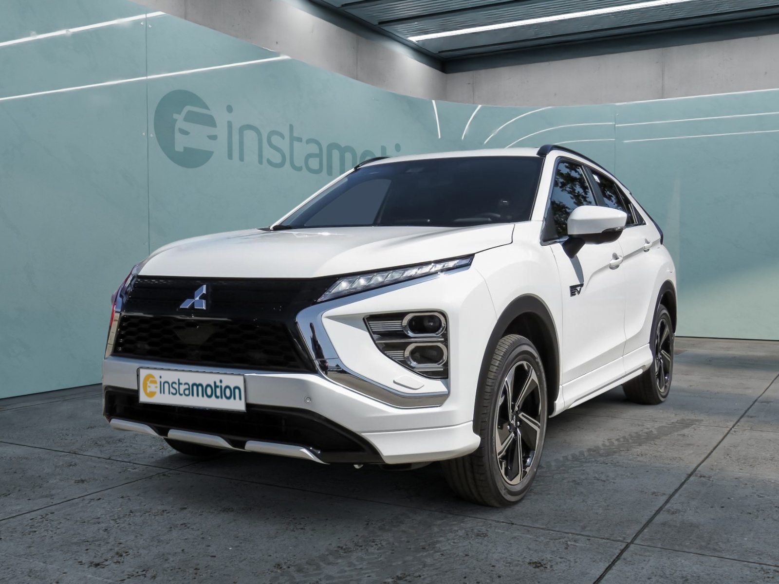 Eclipse Cross Plus 2.4 MIVEC Select +LED+360+SHZ