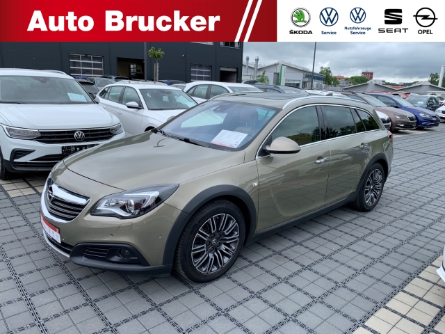 Opel Insignia 2.0 A Country Tourer Turbo OPC