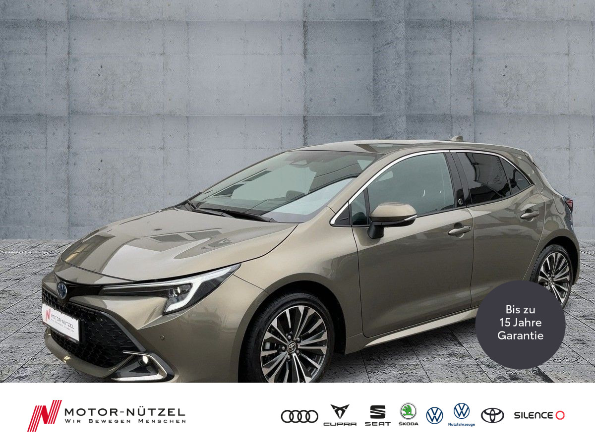 Corolla 1.8Hybrid TEAM D LED+NAV+ACC+RFK+SHZ+MFL