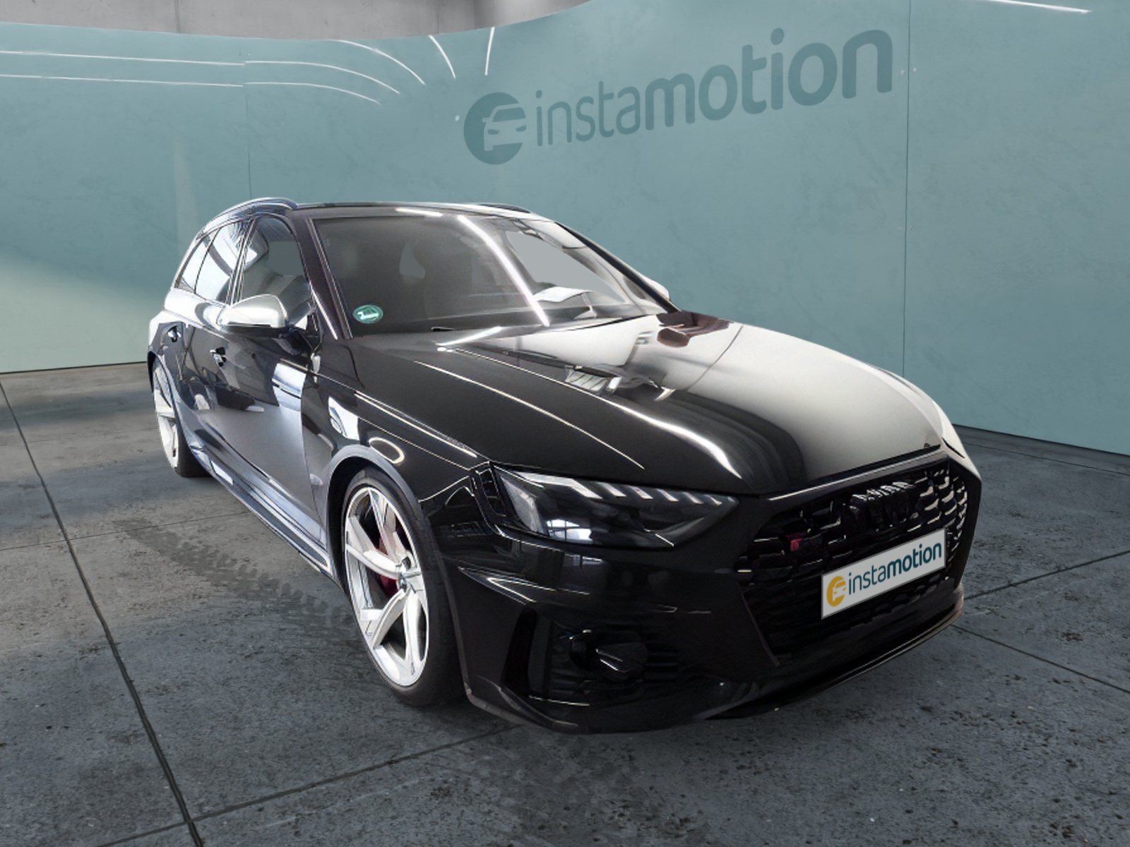 Audi RS4 Avant&O N