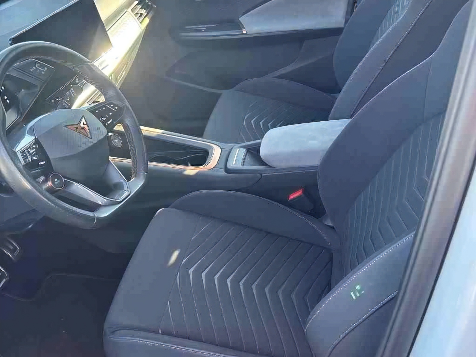 CUPRA Born eBOOST 231PS 82KW h 550KM WPUMPE APP 19
