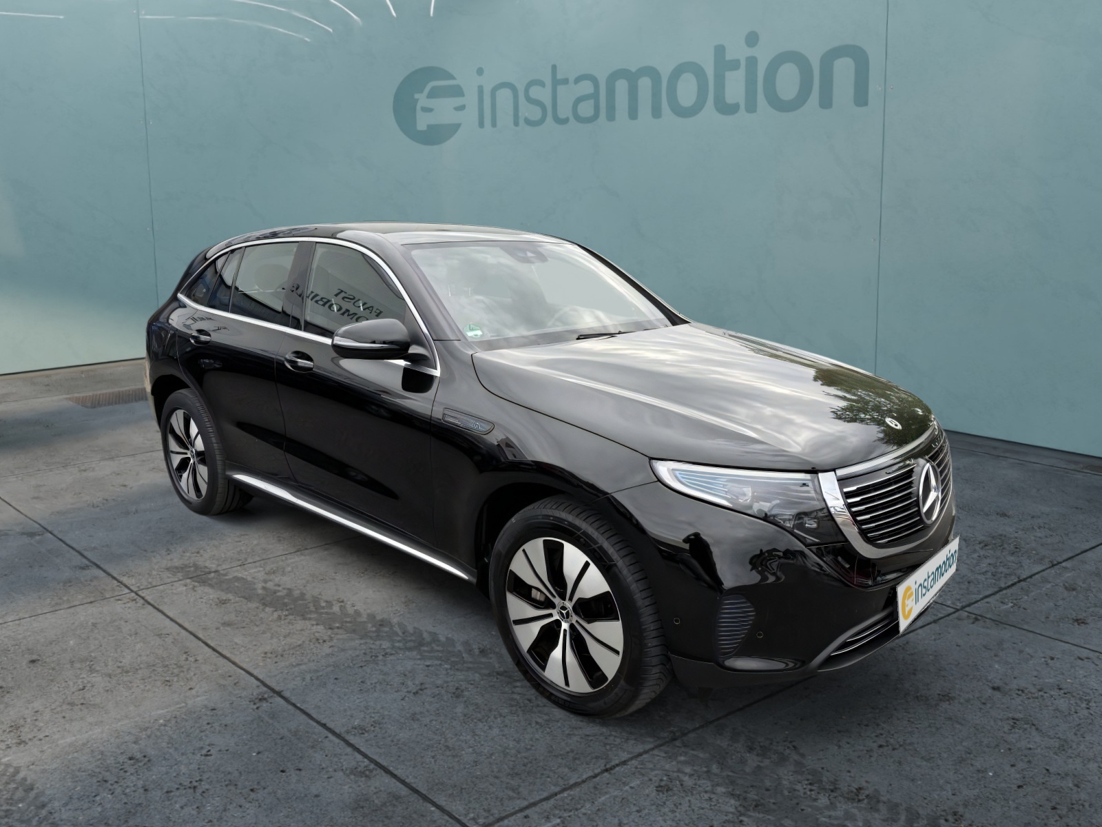 EQC 400 4Matic LEDER MBUX LED NAVI UVM.