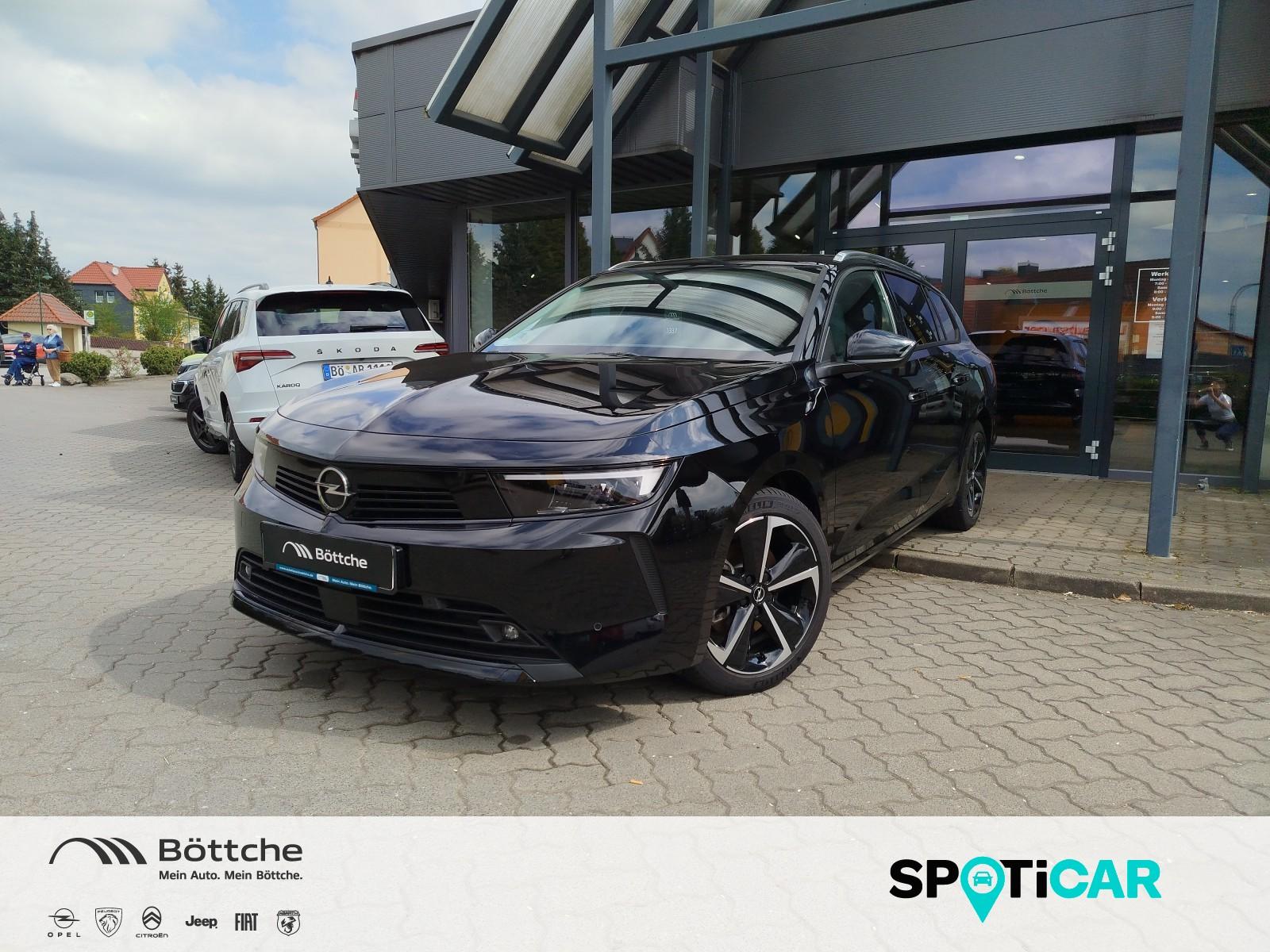 Opel Astra 1.2 ST Elegance