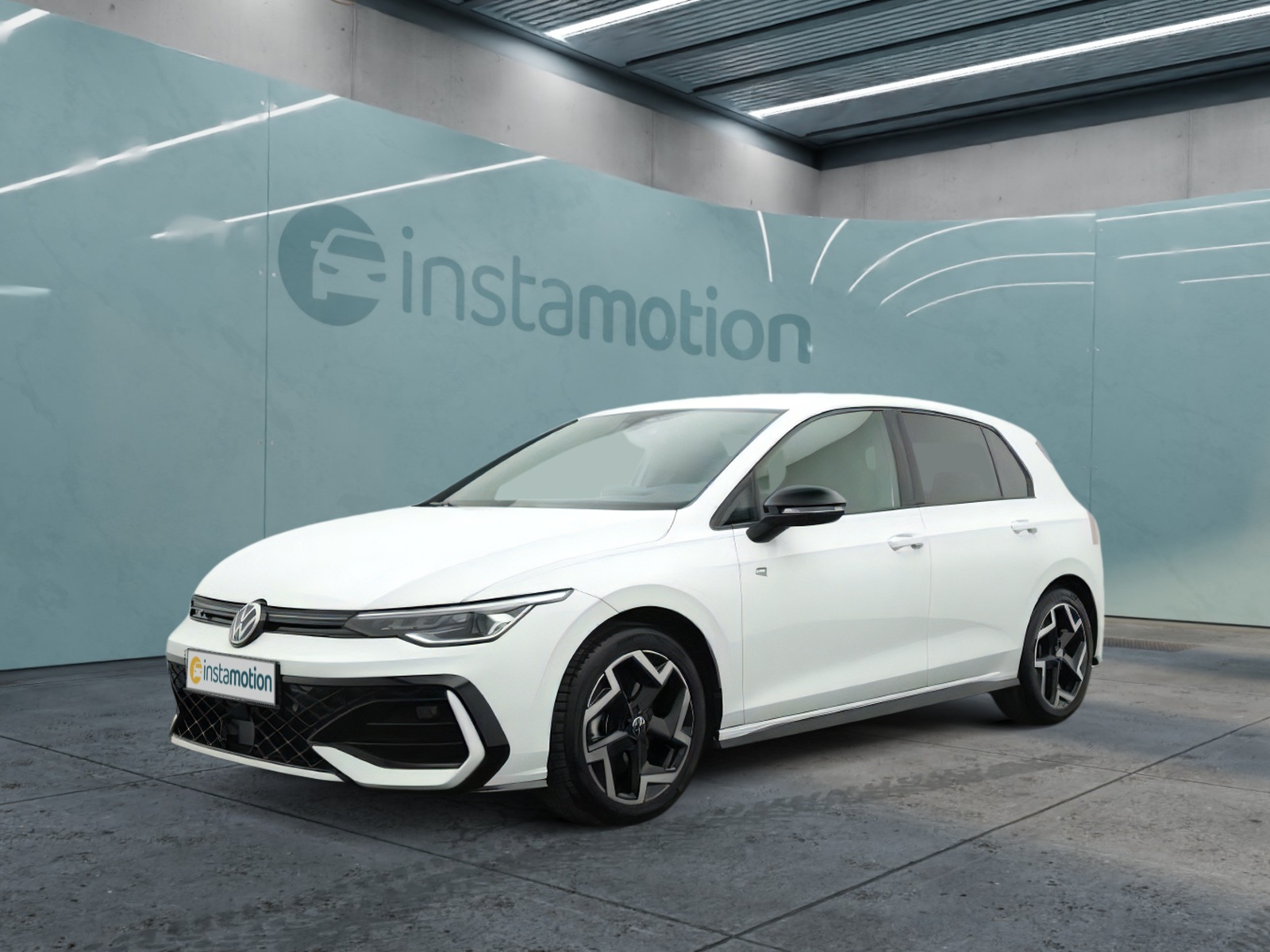 Golf 8 2.0 TDI DSG R-Line Black Style AHK NAVI