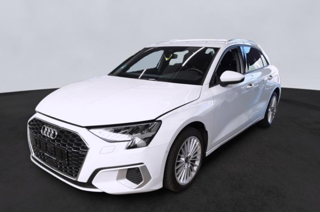 Audi A3 35 TFSI Sportback advanced R