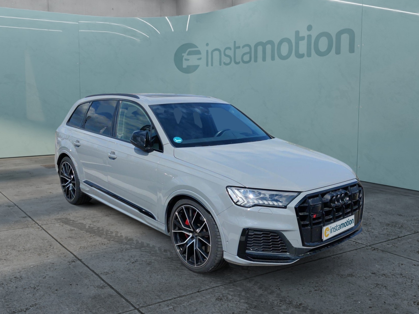 SQ7 4.0 TFSI q. Tiptr. competition, HD Laser Matrix, 7 Sitze, AHK, Pano, HUD