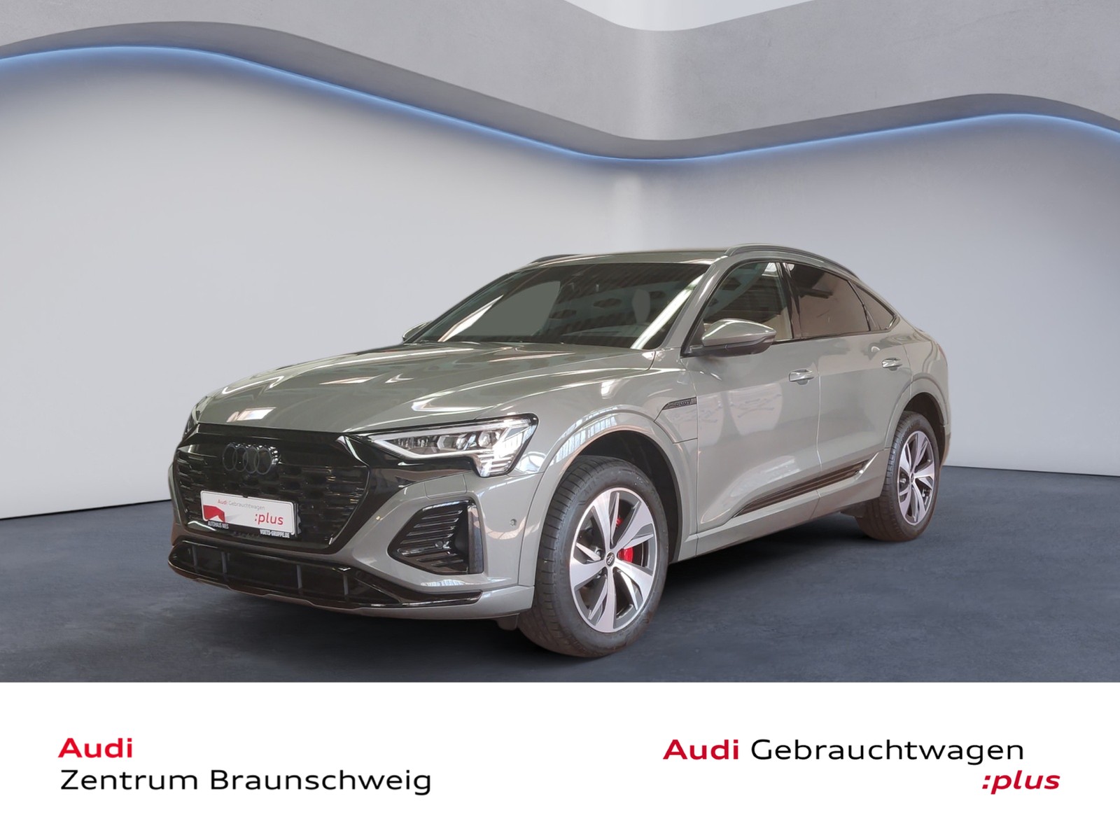 Q8 Sportback S-line 55 e-tron quattro MATRIX-LED