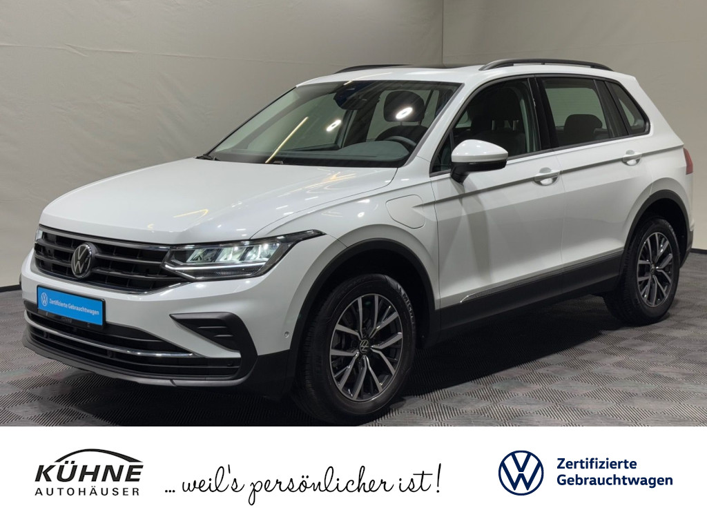 Tiguan Life 1.4 TSI eHybrid | LED NAVI PANO ACC