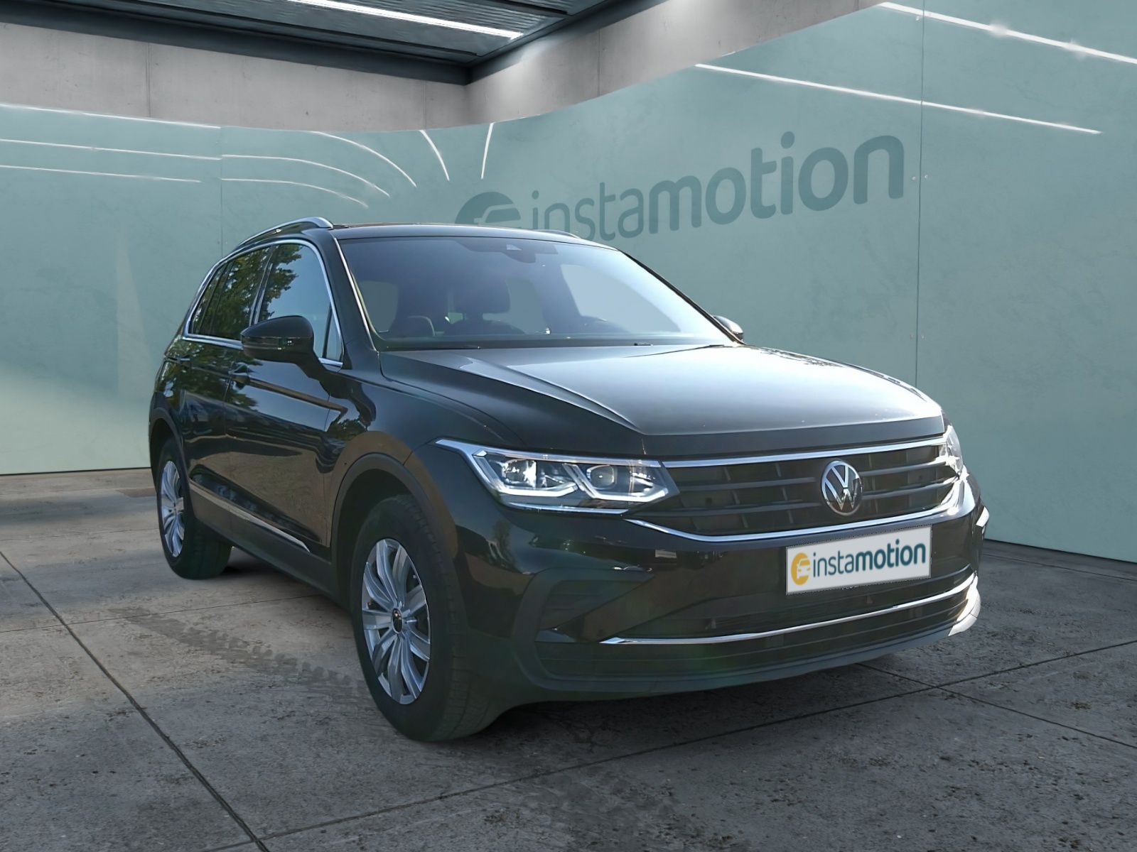 Volkswagen Tiguan 1.5 TSI MOVE Rear