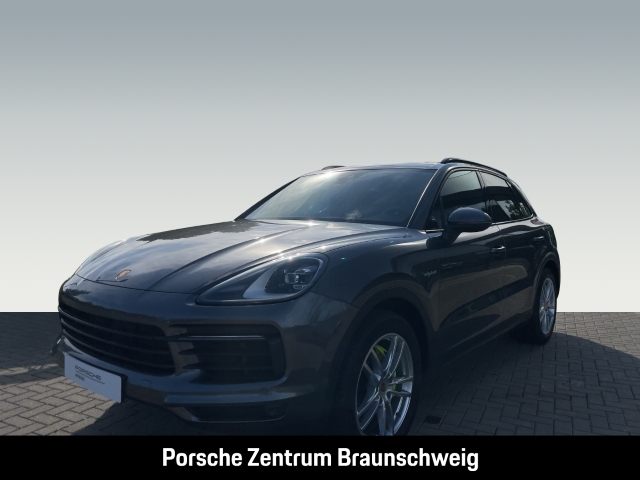 Cayenne E-Hybrid Panoramadach Luftfederung LED