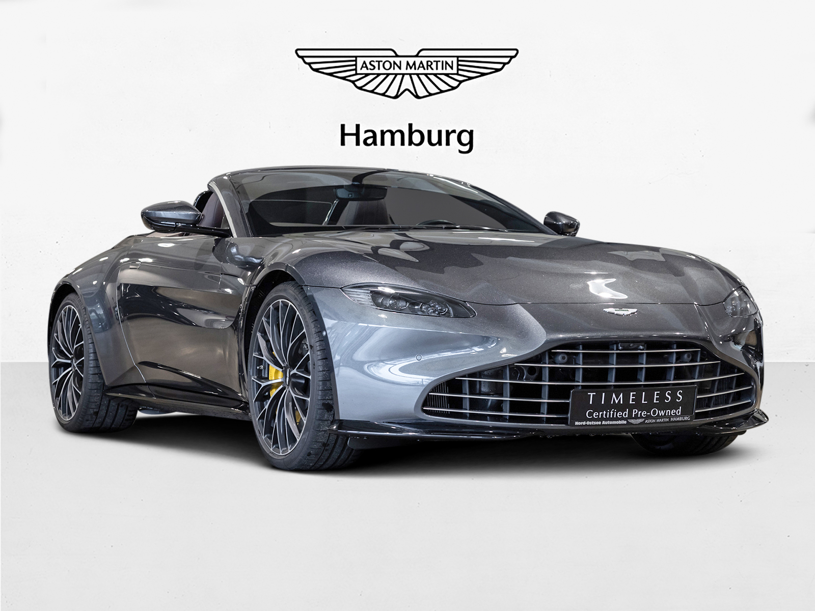 Aston Martin V8 Vantage Roadster - Aston Martin Hamburg