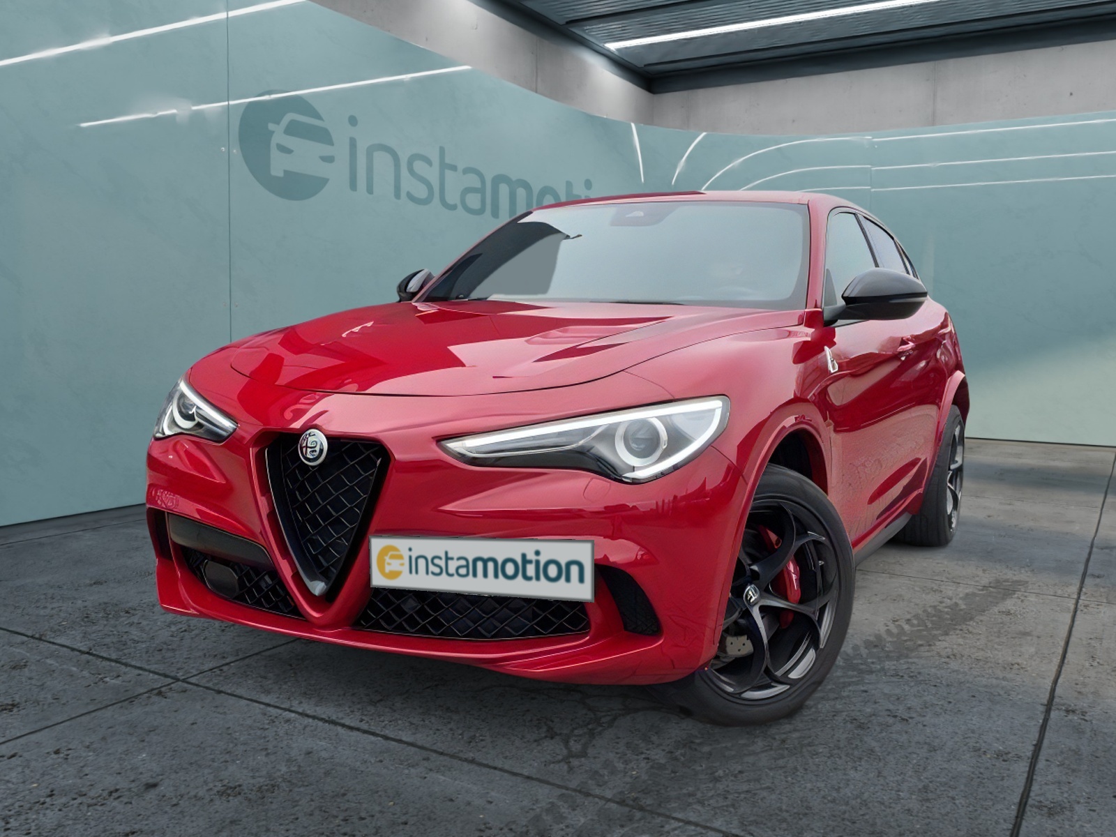 Stelvio Quadrifoglio Q4 2.9 PDC+KAMERA+LEDER+SHZ+CARPLAY