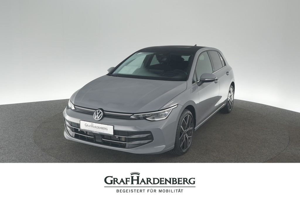 Golf VIII 1,5 eTSI DSG Style ACC Pano IQ.LIGHT