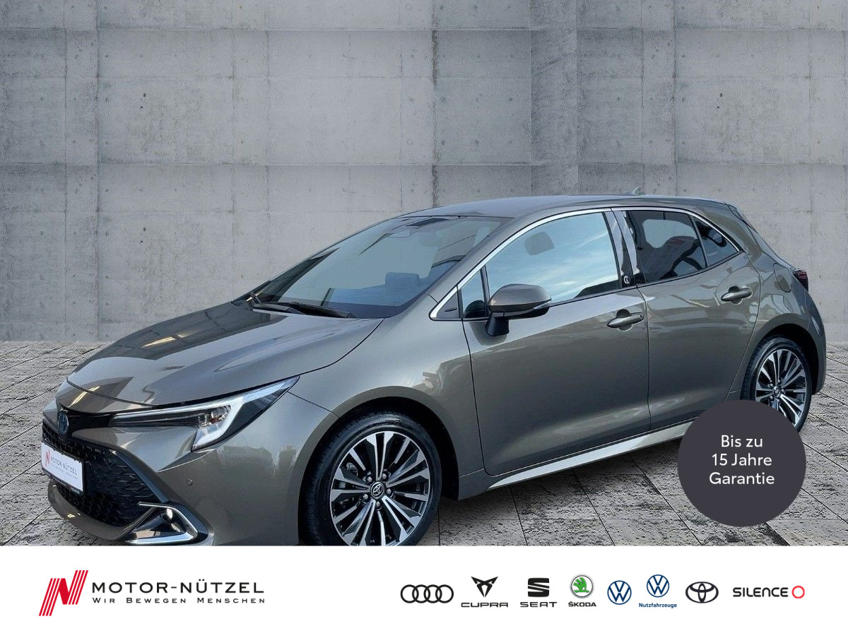 Corolla 1.8Hybrid TEAM D LED+NAV+ACC+RFK+SHZ+MFL