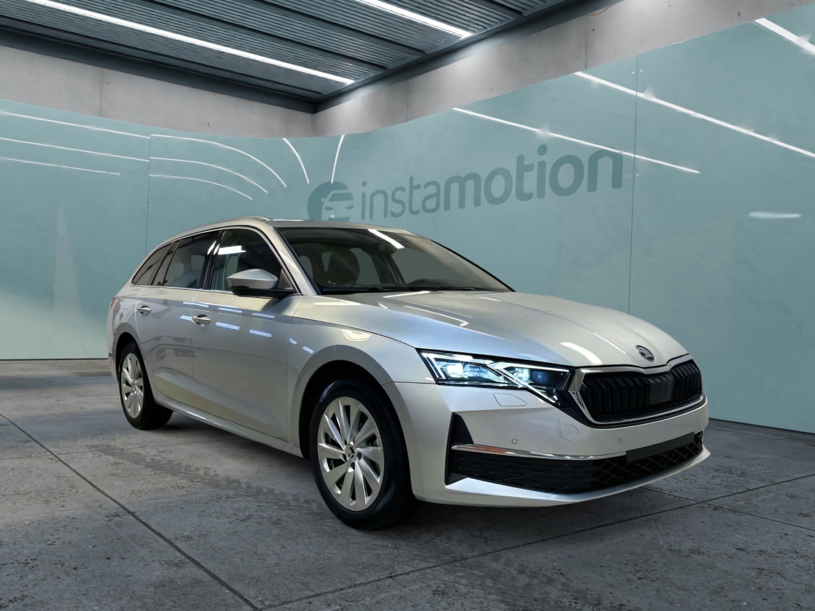 Octavia 4 IV Combi 1.5 eTSI DSG Selection NAVI/LED/SITZHZ/PDC