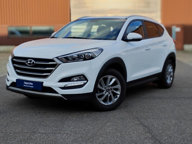 TUCSON Trend 4WD 1.6 Allrad AHK Navi Mehrzonenklima Fahrerprofil SHZ LenkradHZG Alarm