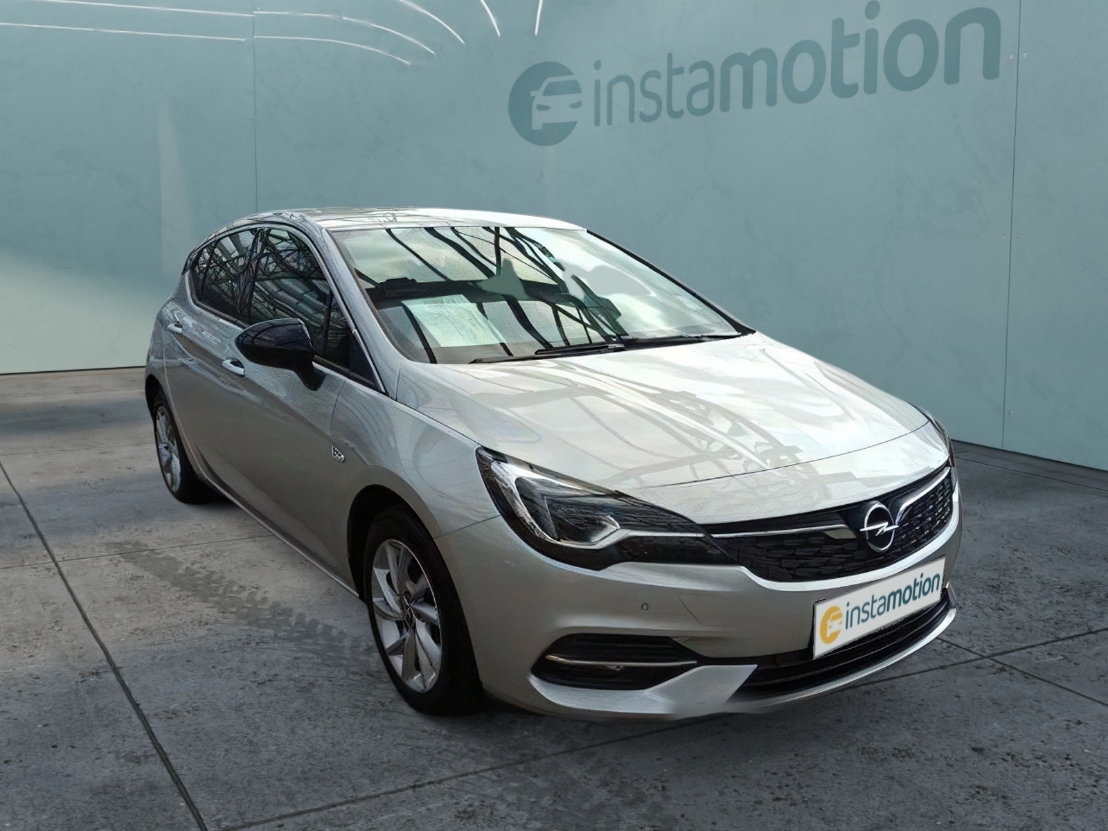 Opel Astra Business Elegance Automatik Allwette