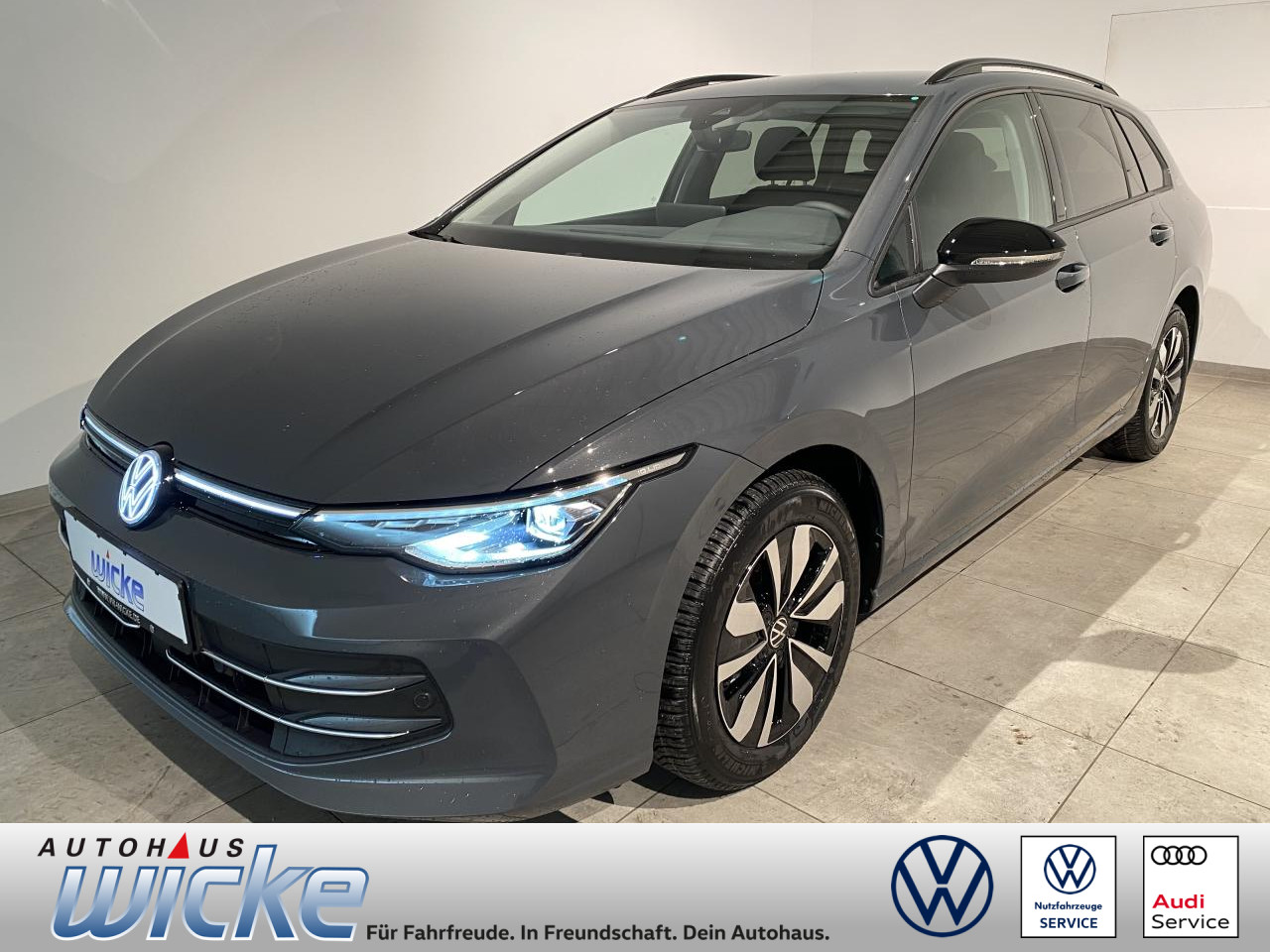 Golf Variant 1.5 l eTSI DSG Goal RFK GJR AHK IQ.LI