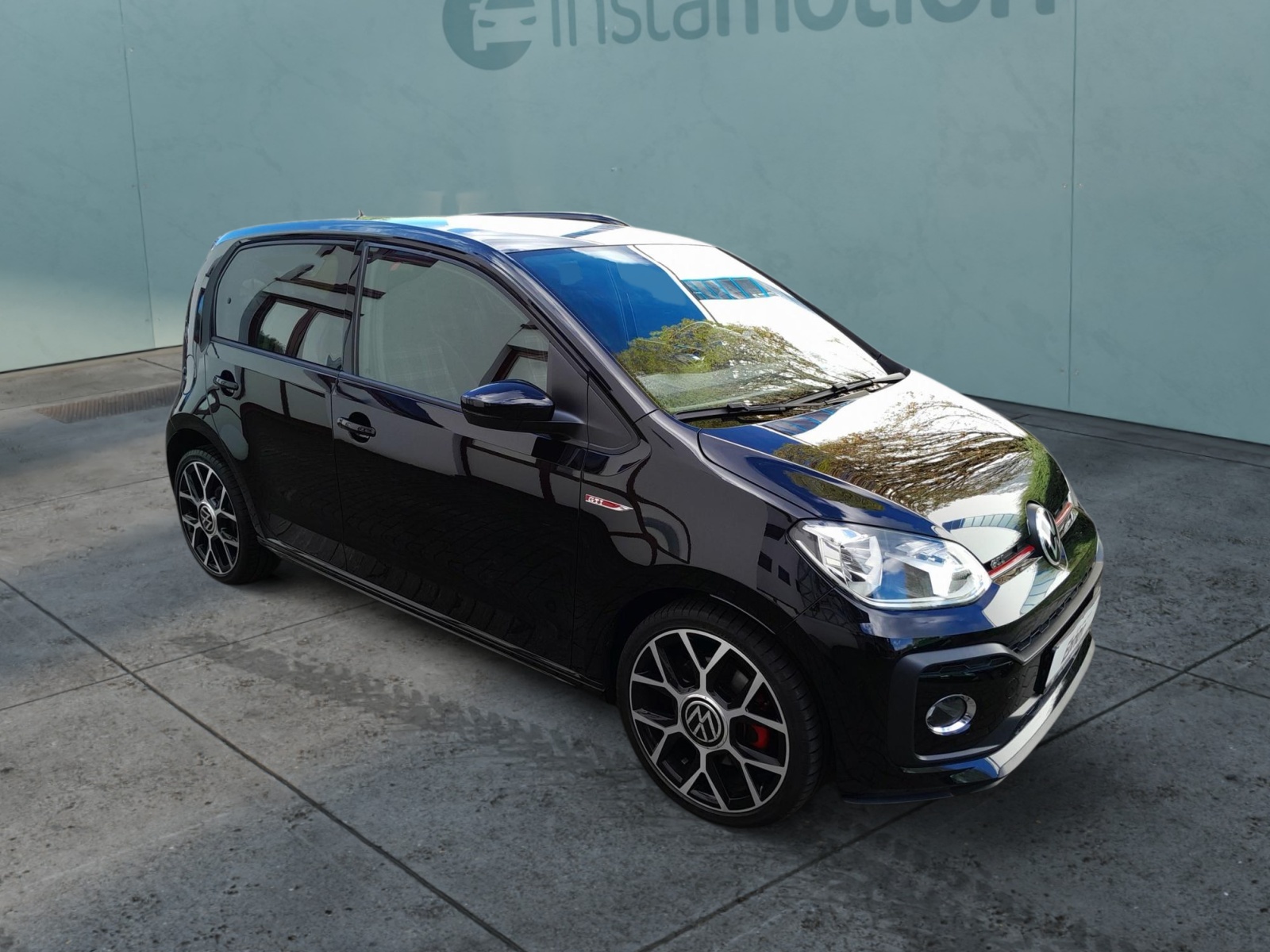 Volkswagen up GTI 116PS BEATS 17
