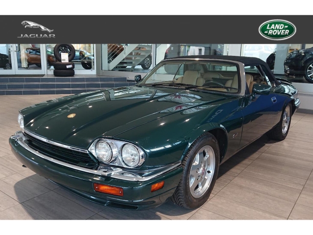 XJ 6.0 V12 S CONVERTIBLE 2+2