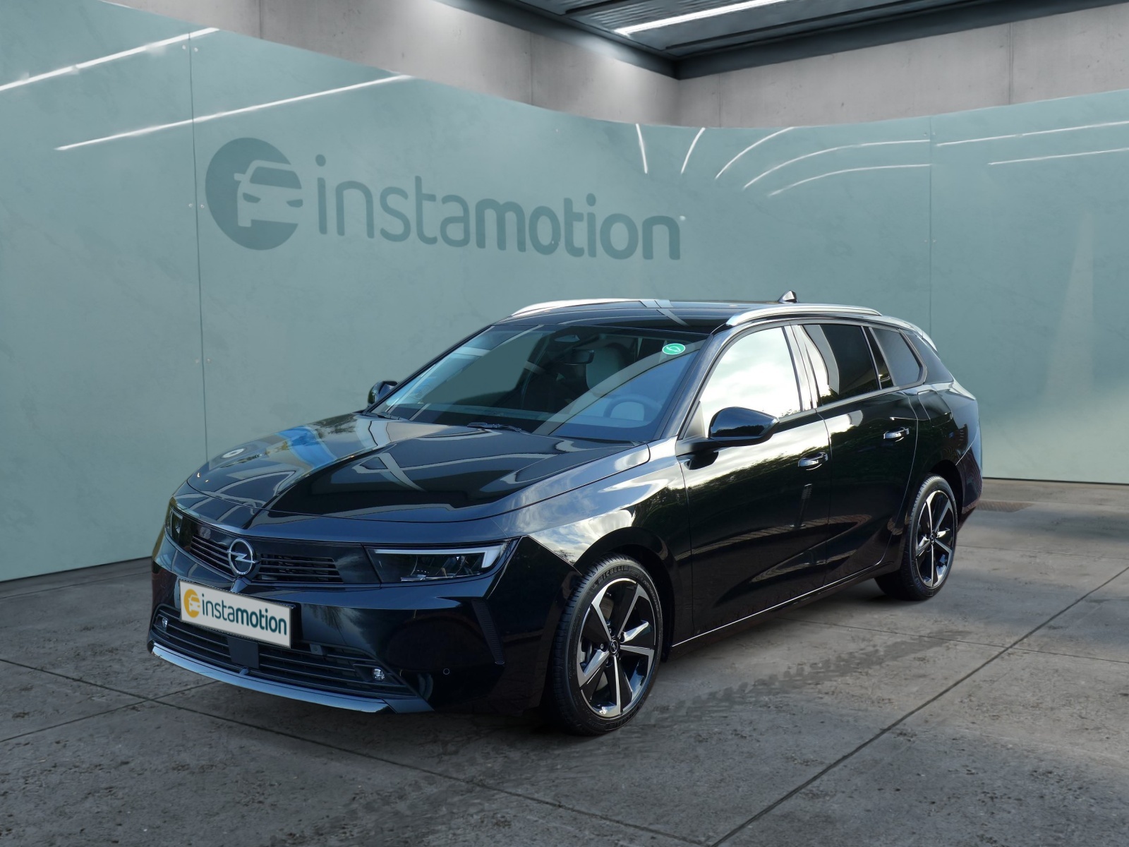 Astra ST Business Elegance PlugIn/Nav/7,4OB-Char