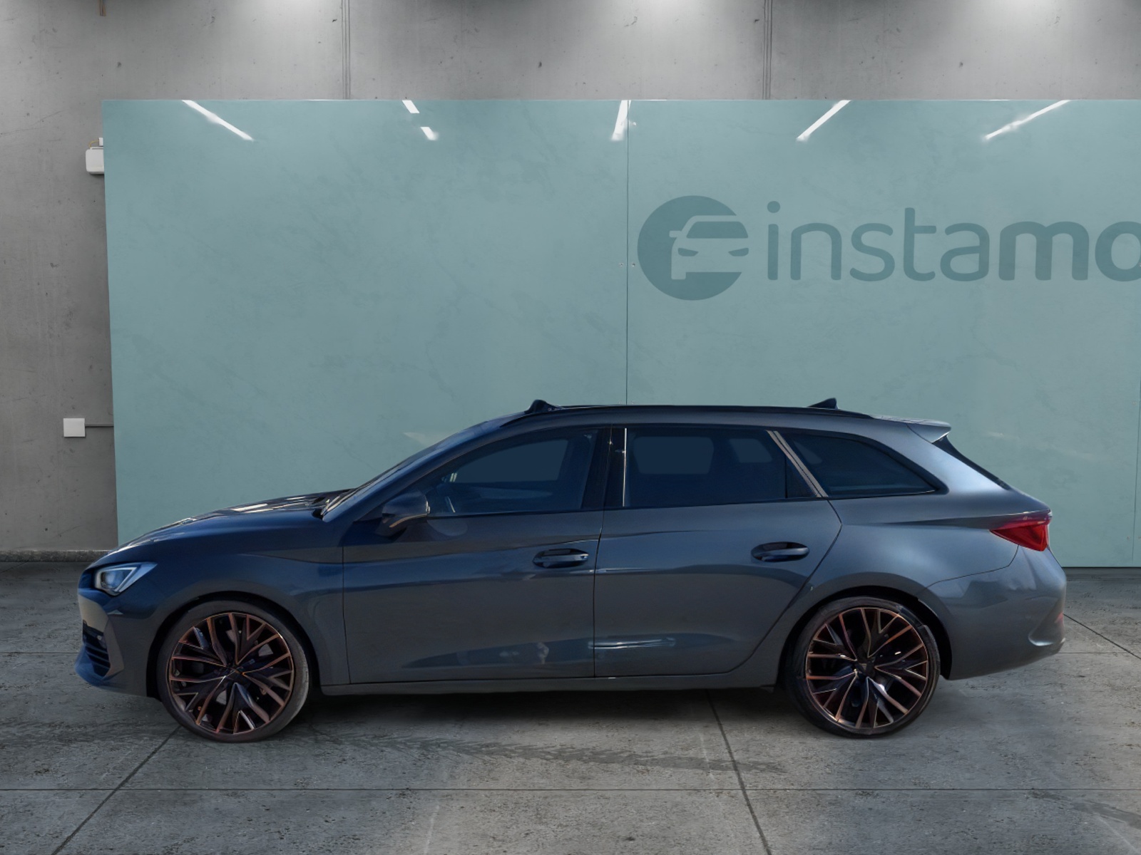Leon Sp. VZ 2.0 TSI 4Drive DSG AHK Pano LED Navi WP