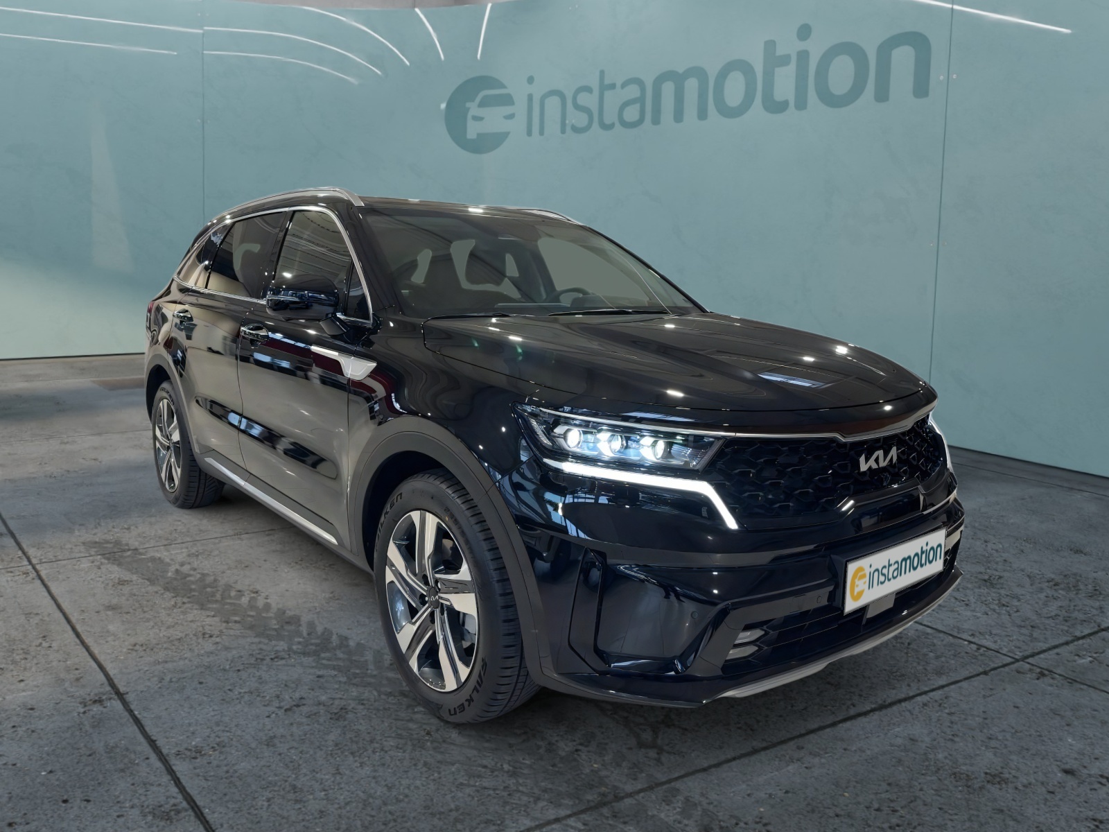 Sorento Platinum 1.6T HEV AWD+360°+Glasdach