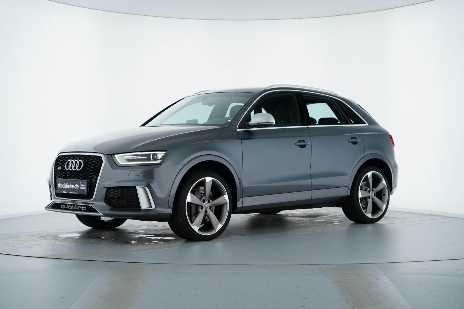 RSQ3 2.5TFSI QUATTRO S-TRONIC LEDER SCHWARZuvm