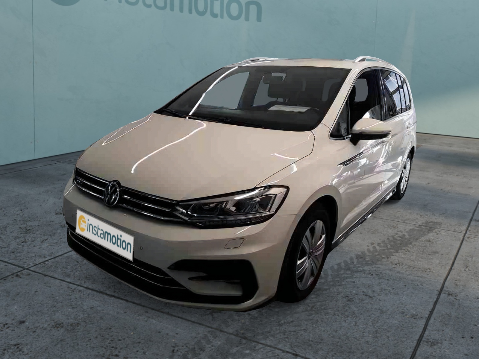 Volkswagen Touran 1.5 TSI R-Line