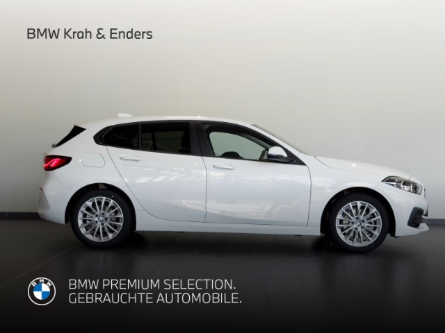118 i Navi+AppleCarPlay+SHZ+LenkradHZG+LED+PDC