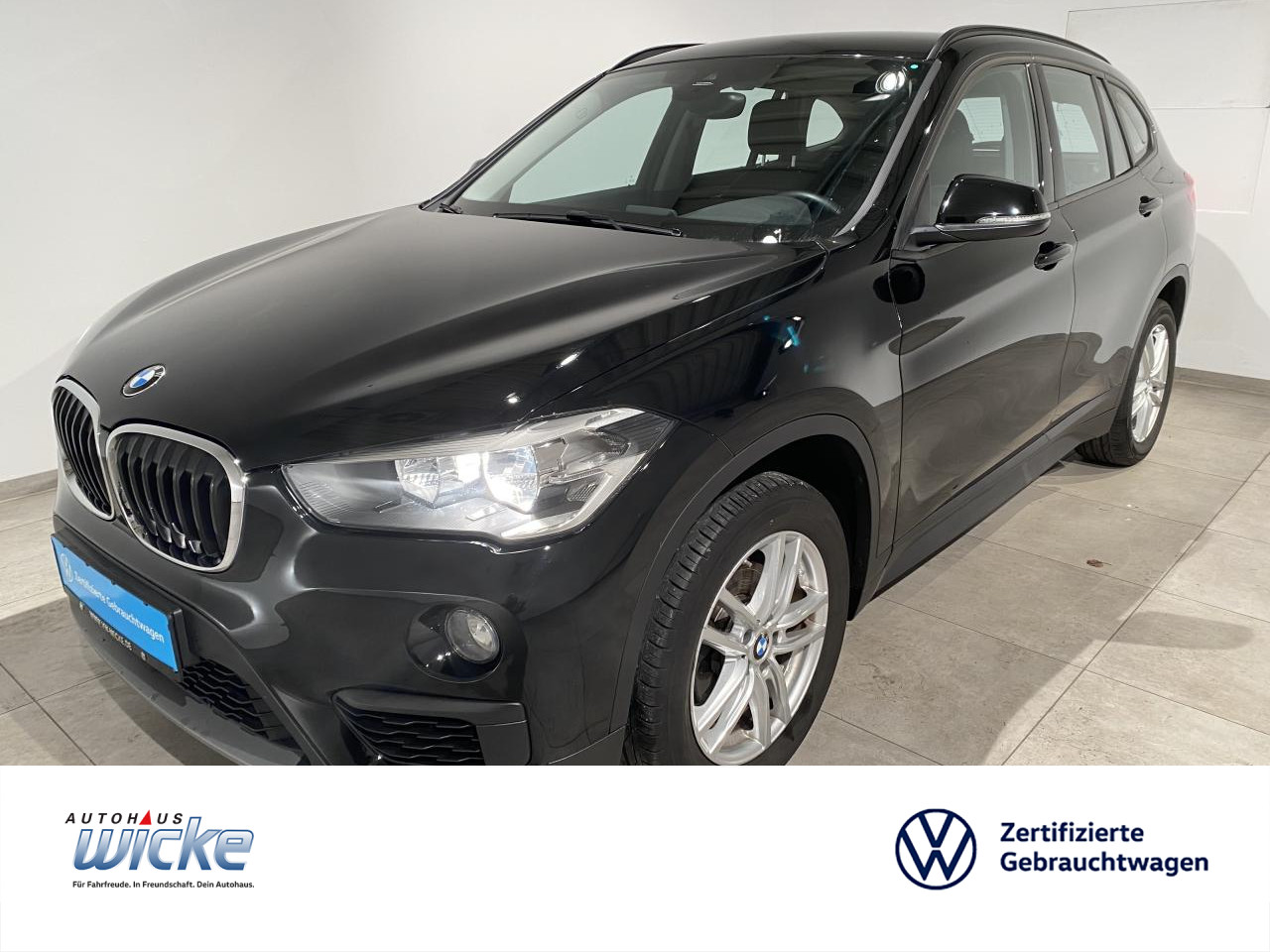Baureihe X1 18i sDrive Advantage NAVI KLIMA EINPAR