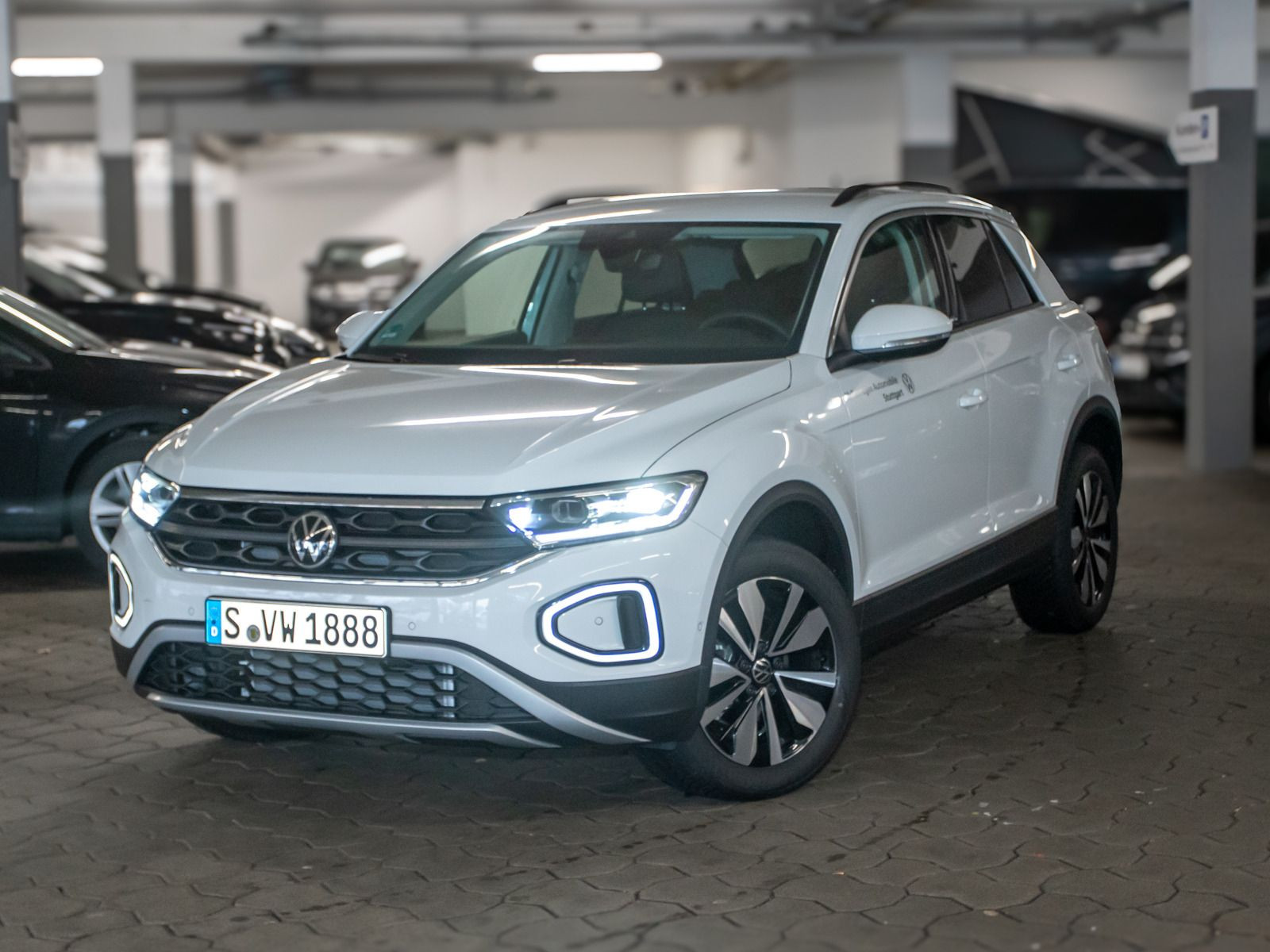 Volkswagen T-Roc 1.0 l TSI MOVE OPF 85kW (116PS)
