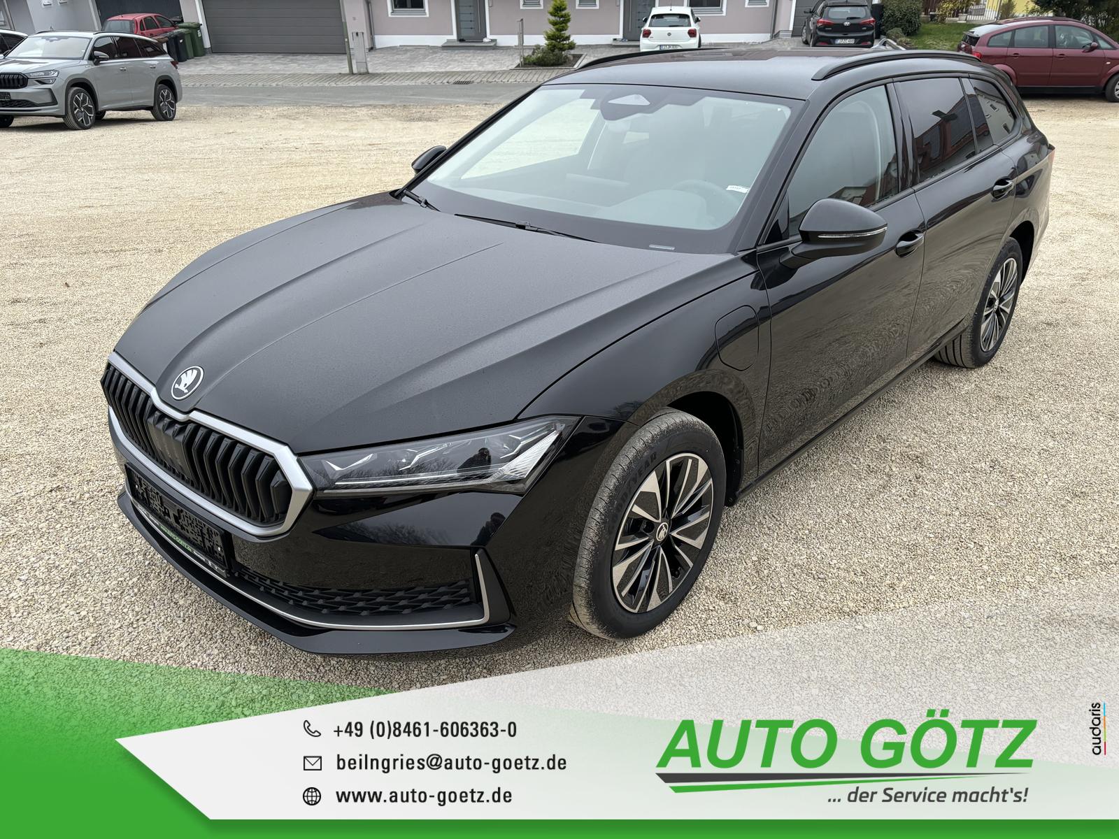 Skoda Superb Combi Selection iV Vorb Blind-Spot LichtAssist Frontscheibenheiz Massage-Sitz vo hi VZE Digi SpurAssist Armlehne Connect BlindSpot Metall