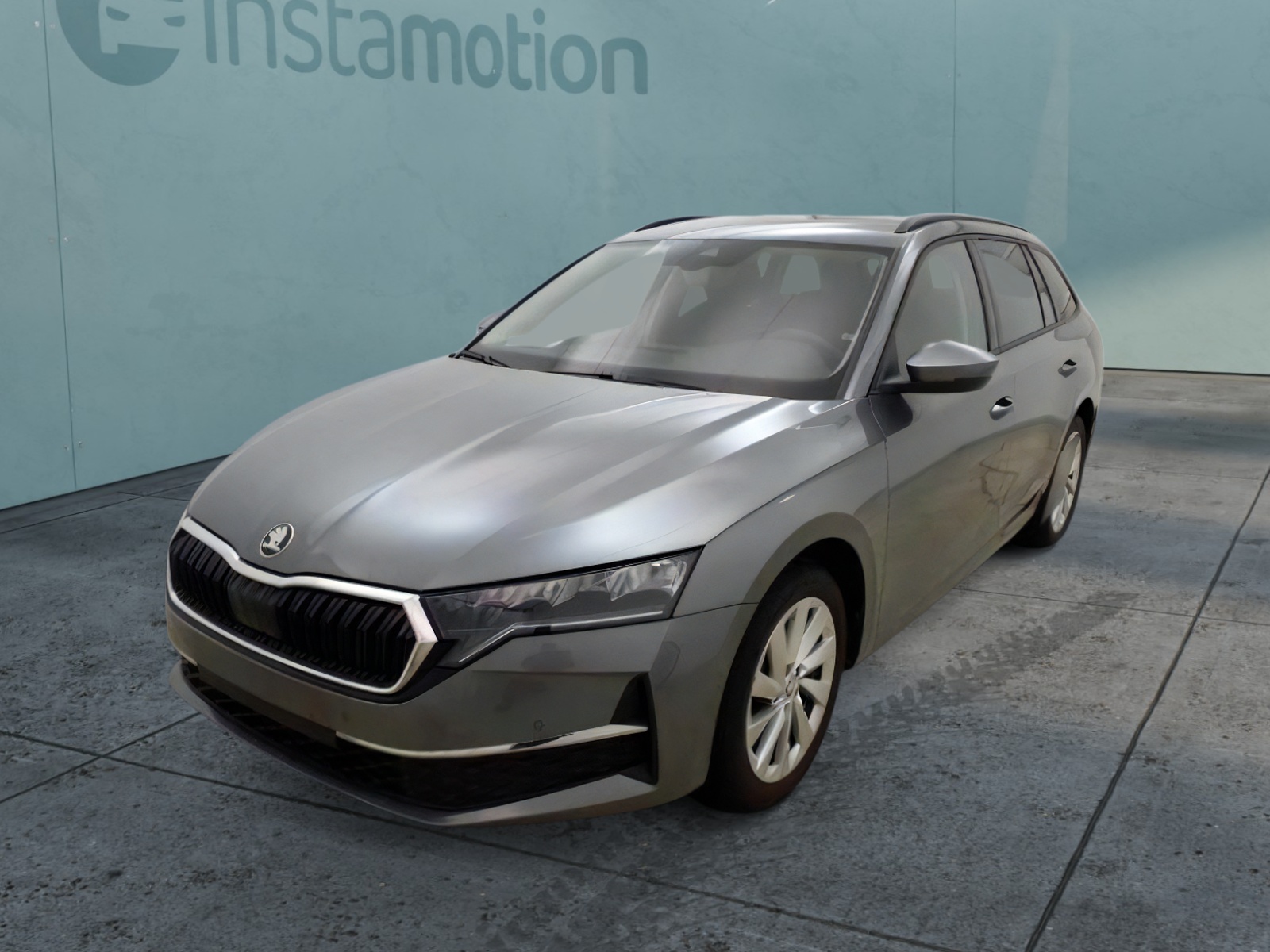 Skoda Octavia 1.5 COMBI eTSI SELECTION | |