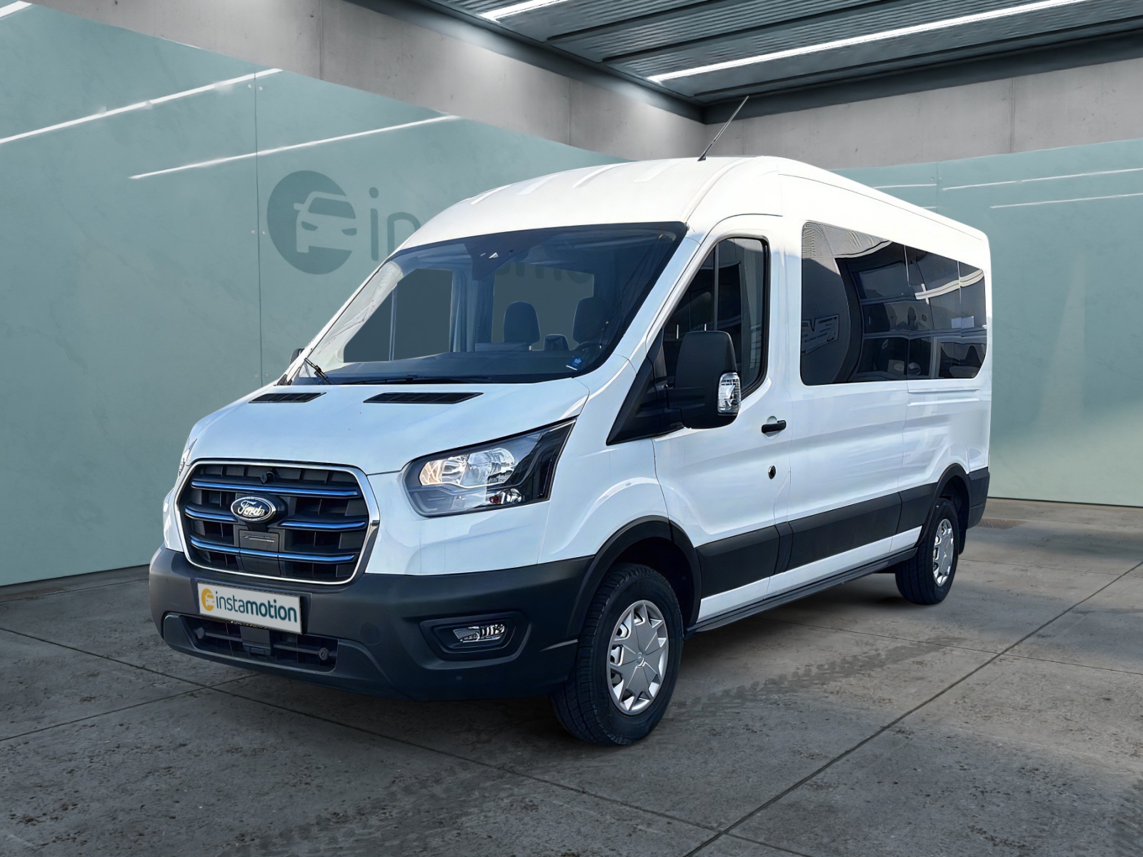 e-Transit 350 L3H2 BTW KMP * Rollstuhl-Lift *