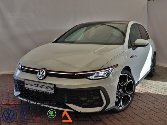 Golf VIII GTI 2.0 l TSI DSG+PANO+AHK+MATRIX+ACC