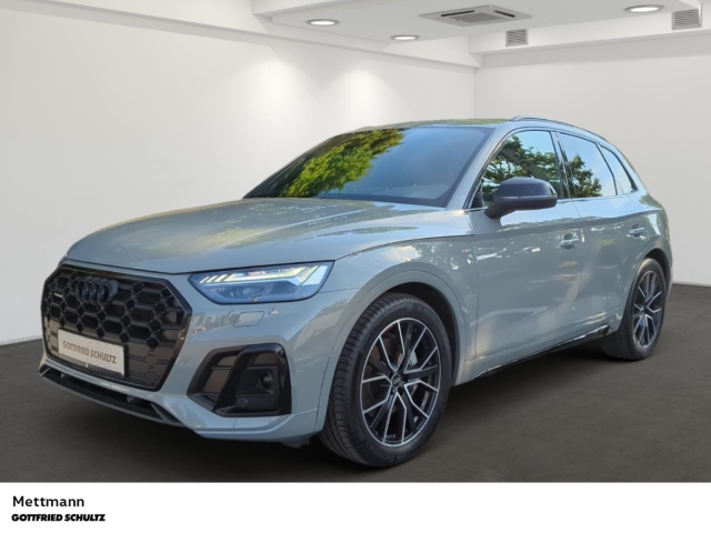 Q5 55 eTFSI S-LINE AHK HUD PANO NAVI