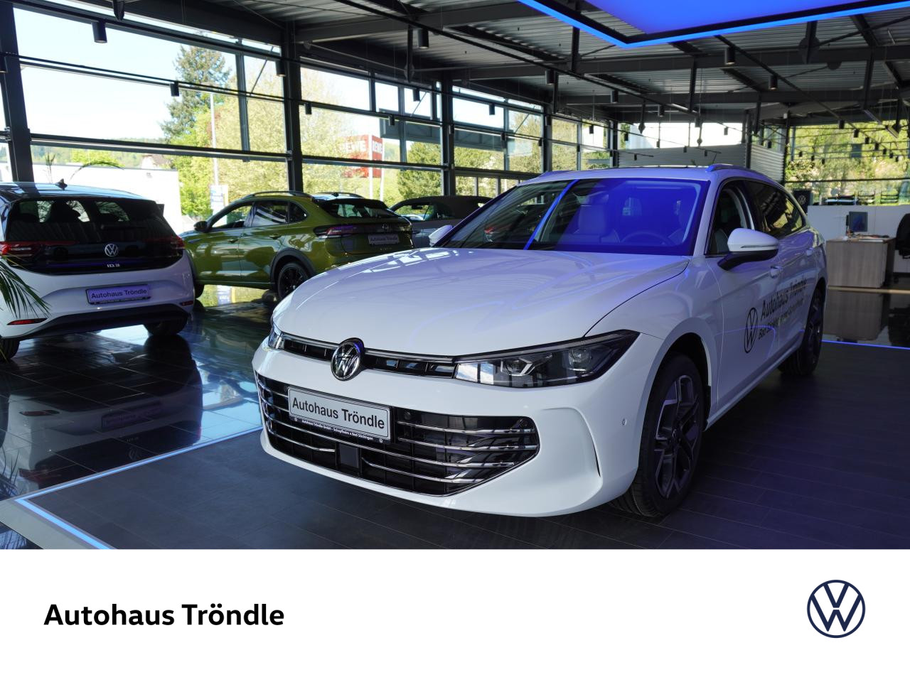 Passat Variant Elegance 2.0 TDI DSG Bluetooth Navi