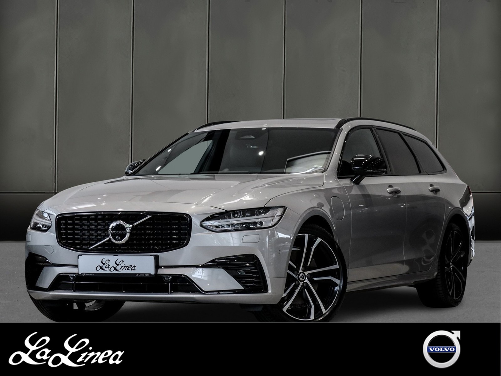 Volvo V90 6.6 T8 Recharge AWD Ultimate Dark 920 - FOUR-C