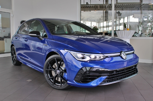 Golf R 20 - Years 2.0 TSI Akrapovic® Abgasanlage