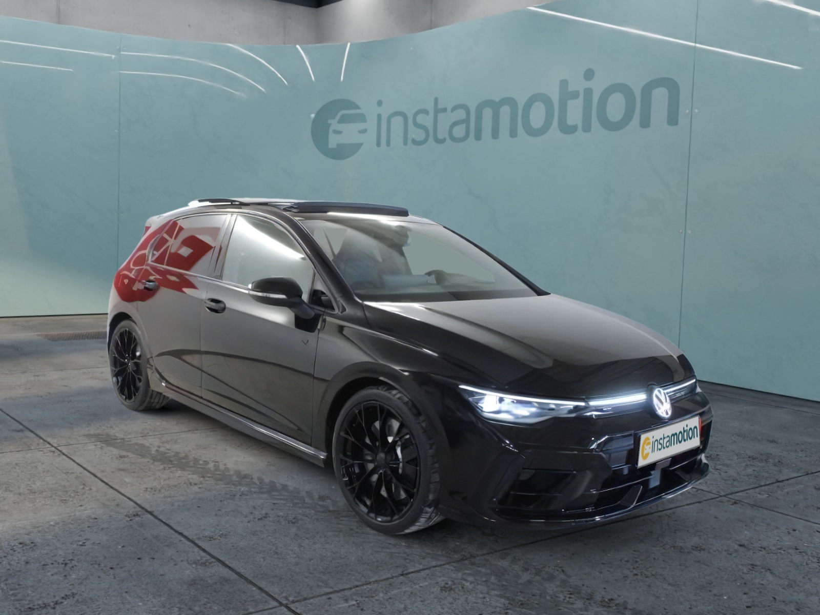 Volkswagen Golf 2.0 TSI R 8 Black Edition 19 AKRA H K
