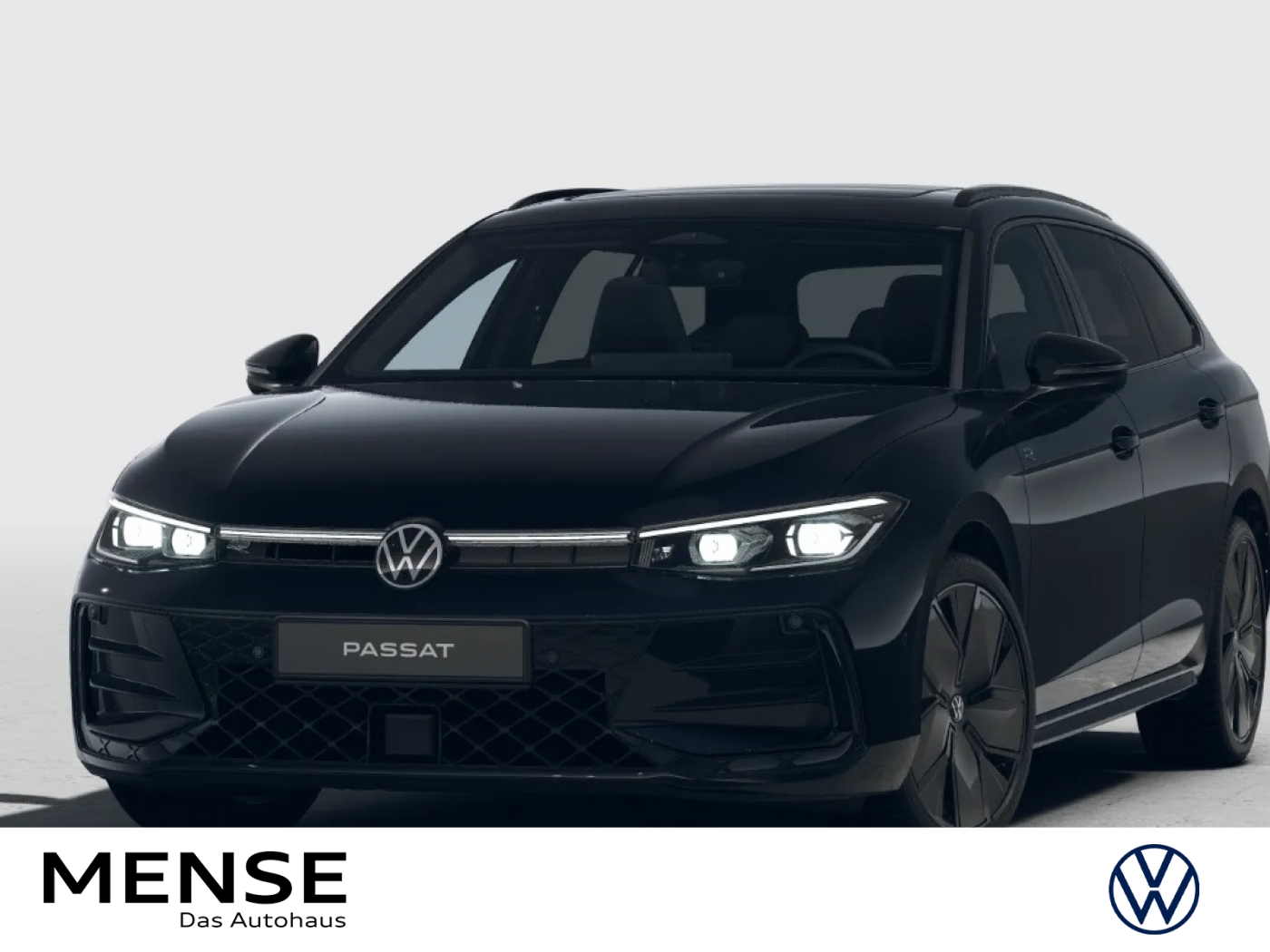 Passat R-Line TDI 4M DSG AHK Nav Pano BlackStyle