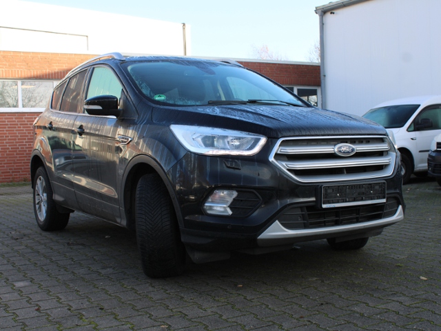 Kuga 2.0 TDCi Titanium 4x2 Start/Stopp (EURO 6)