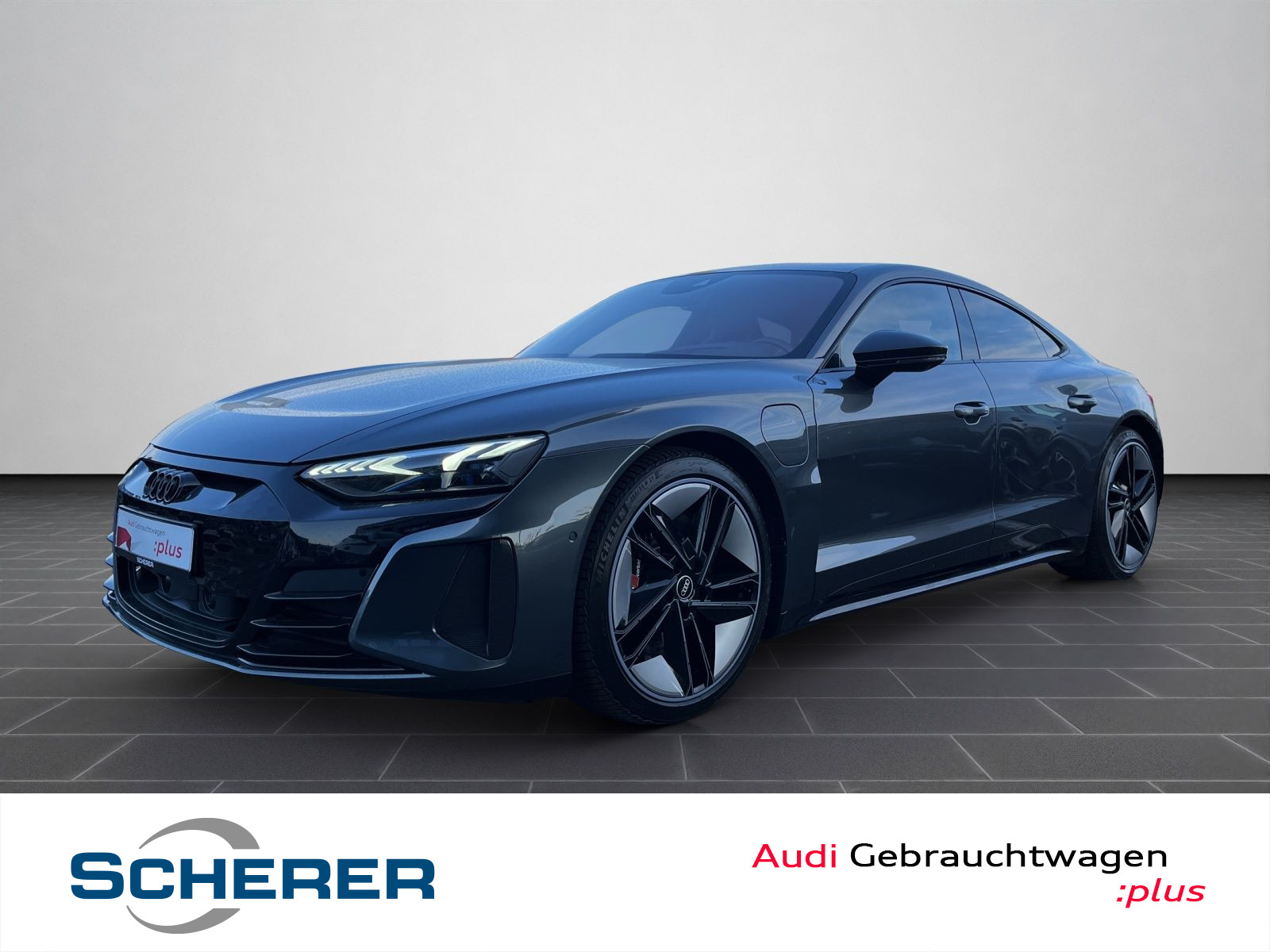 e-tron GT RS MATRIX CARBON HUD ACC LEDER