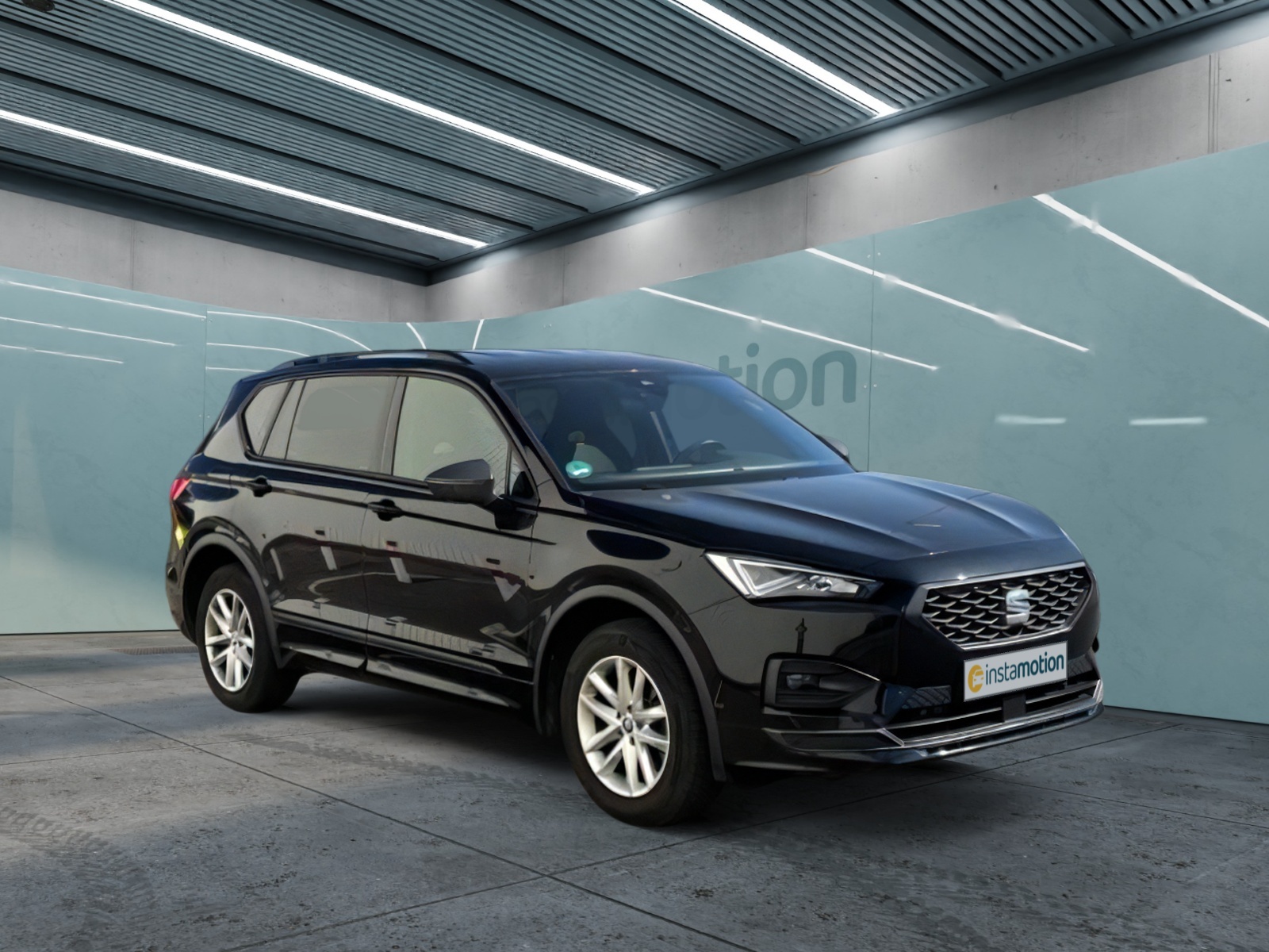 Tarraco FR 1.5 TSI ACT 150 PS 6-GANG-Schalter LED Navi Keyless e-Sitze ACC Parklenkass.