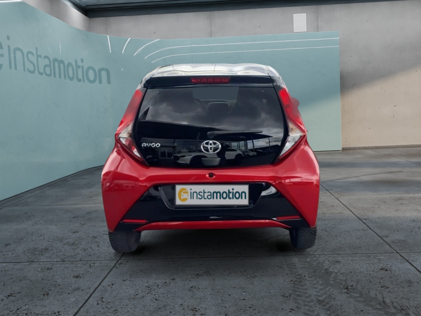 Aygo 1.0 x-clusiv