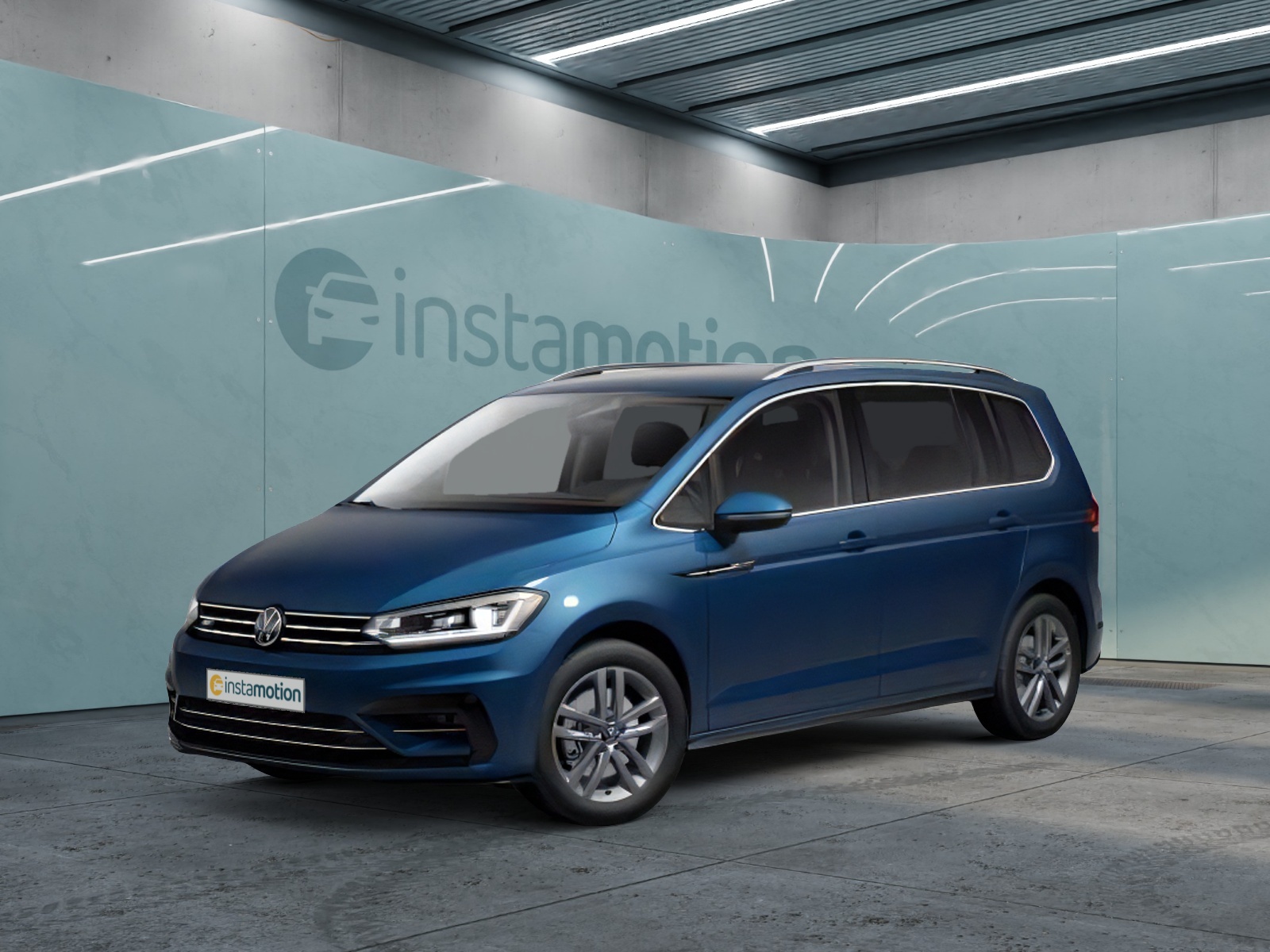 Volkswagen Touran 1.5 TSI Highline R-Line Stand