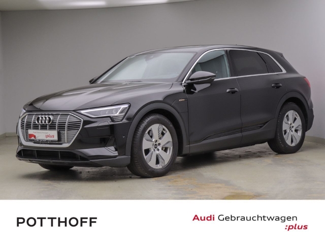 Audi e-tron 50 q S-line