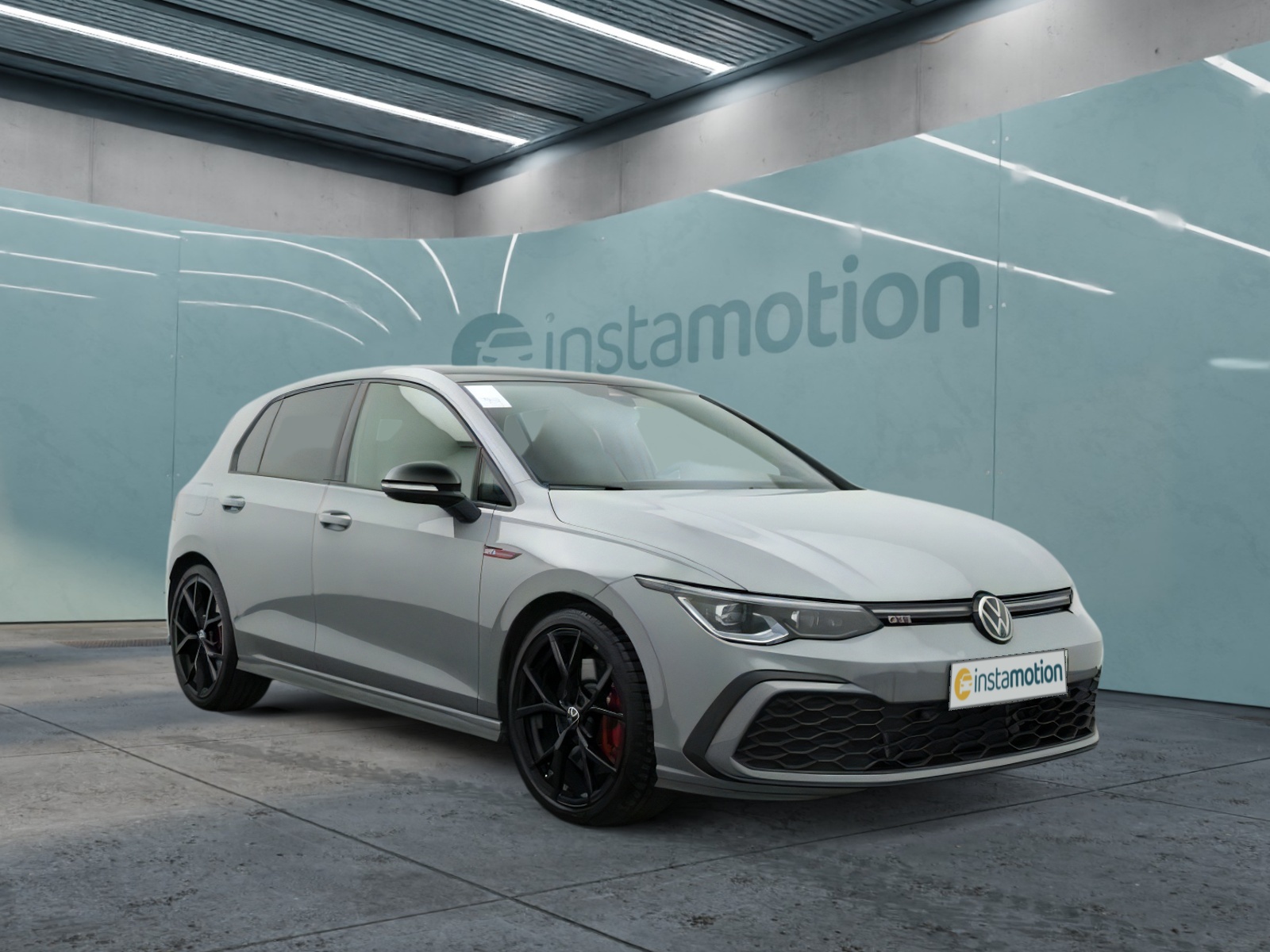 Golf GTI 8 2.0 TSI DSG PANO HK-SOUND IQ.LIGHT 19 KAMERA